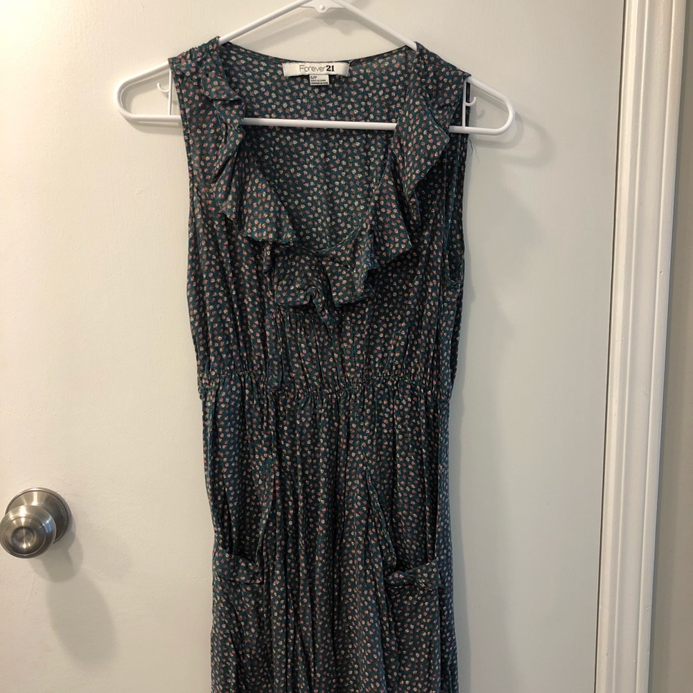 Green Ruffle Floral Dress - Picture 3 of 5